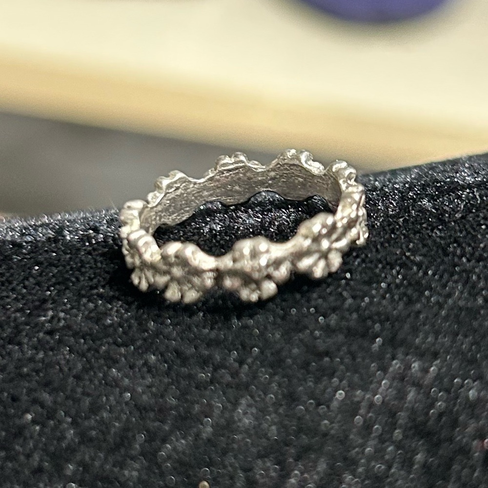 3/$20 Daisy Chain Ring